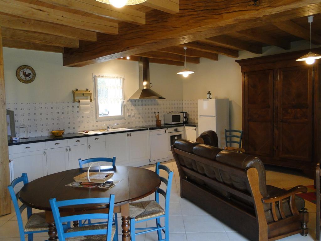 Le gite du gueurlet Boresse-et-Martron Extérieur photo